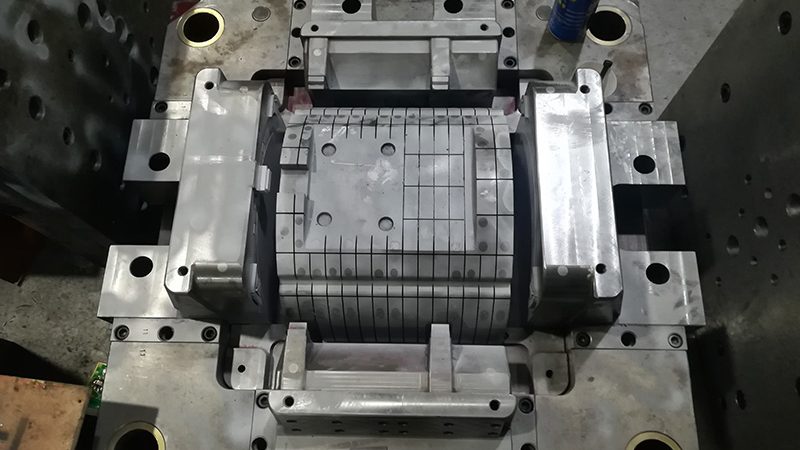 揭秘吸塑模具石膏模生产流程：从原材料到成品