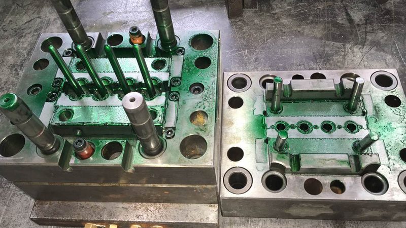 连续模设计：如何确保产品尺寸精度与生产效率